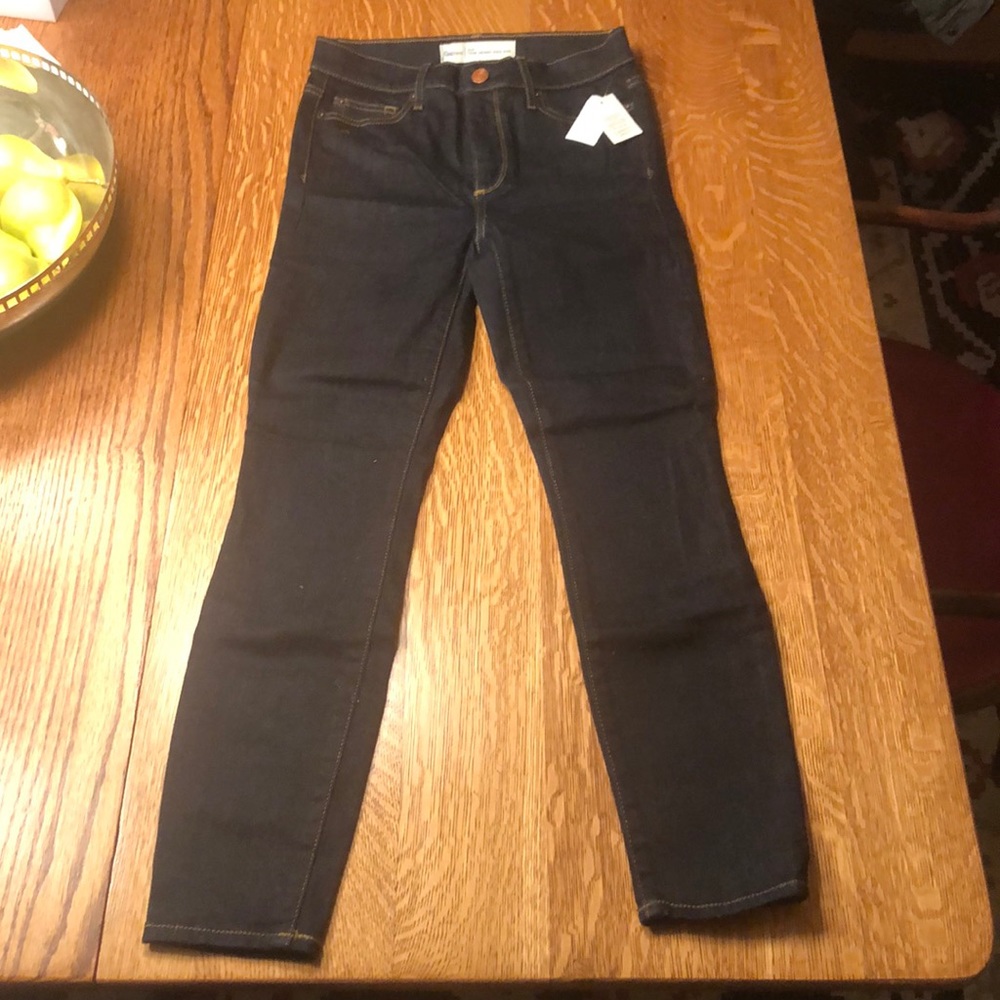 Gap true skinny high rise jeans in dark blue
